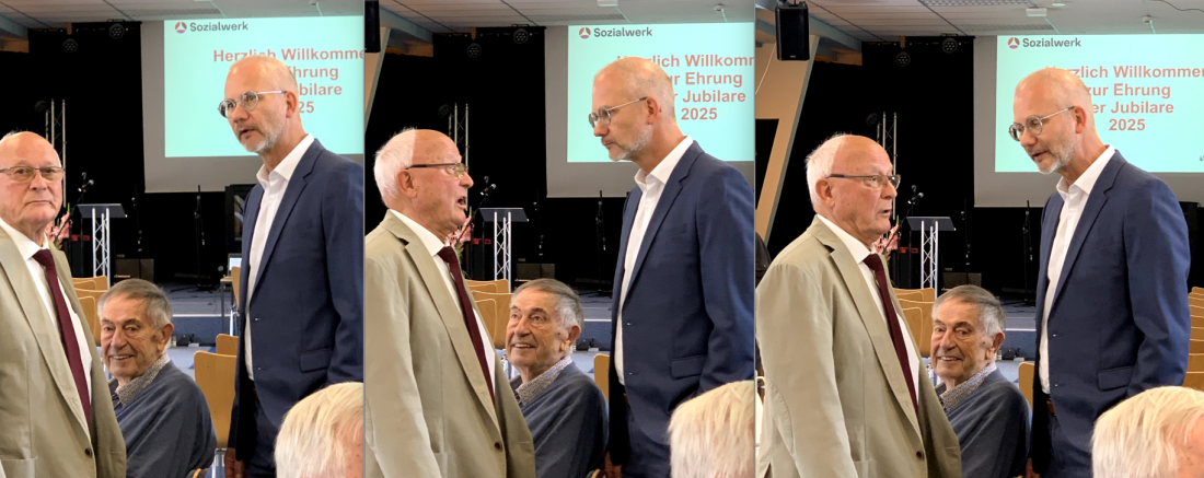 Matthias im Gespräch mit Alfred Schack (sitzend) und Heinz-Alfred Bortmann, Gründungsmitglieder des Sozialwerks.