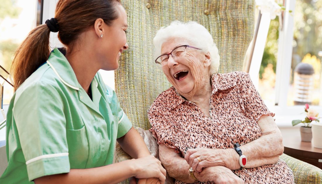 AdobeStock_234694432_grüner Kittel_web_slider