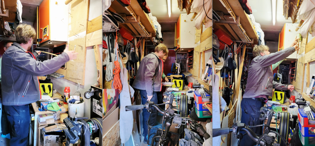 Tischler und Kunde fachsimpeln, wie das Ordnungssystem für die Werkstatt aussehen soll.